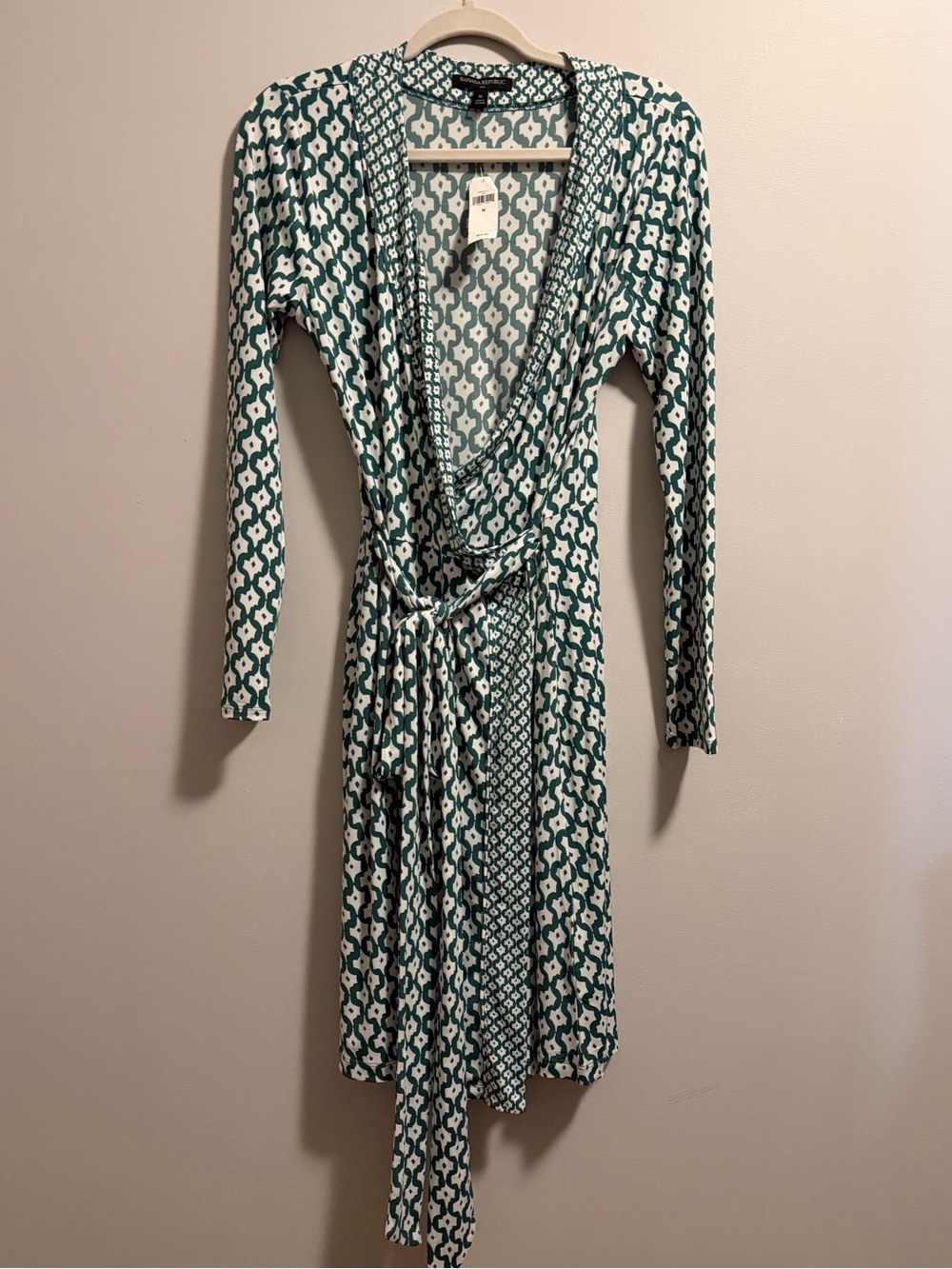BANANA REPUBLIC wrap dress